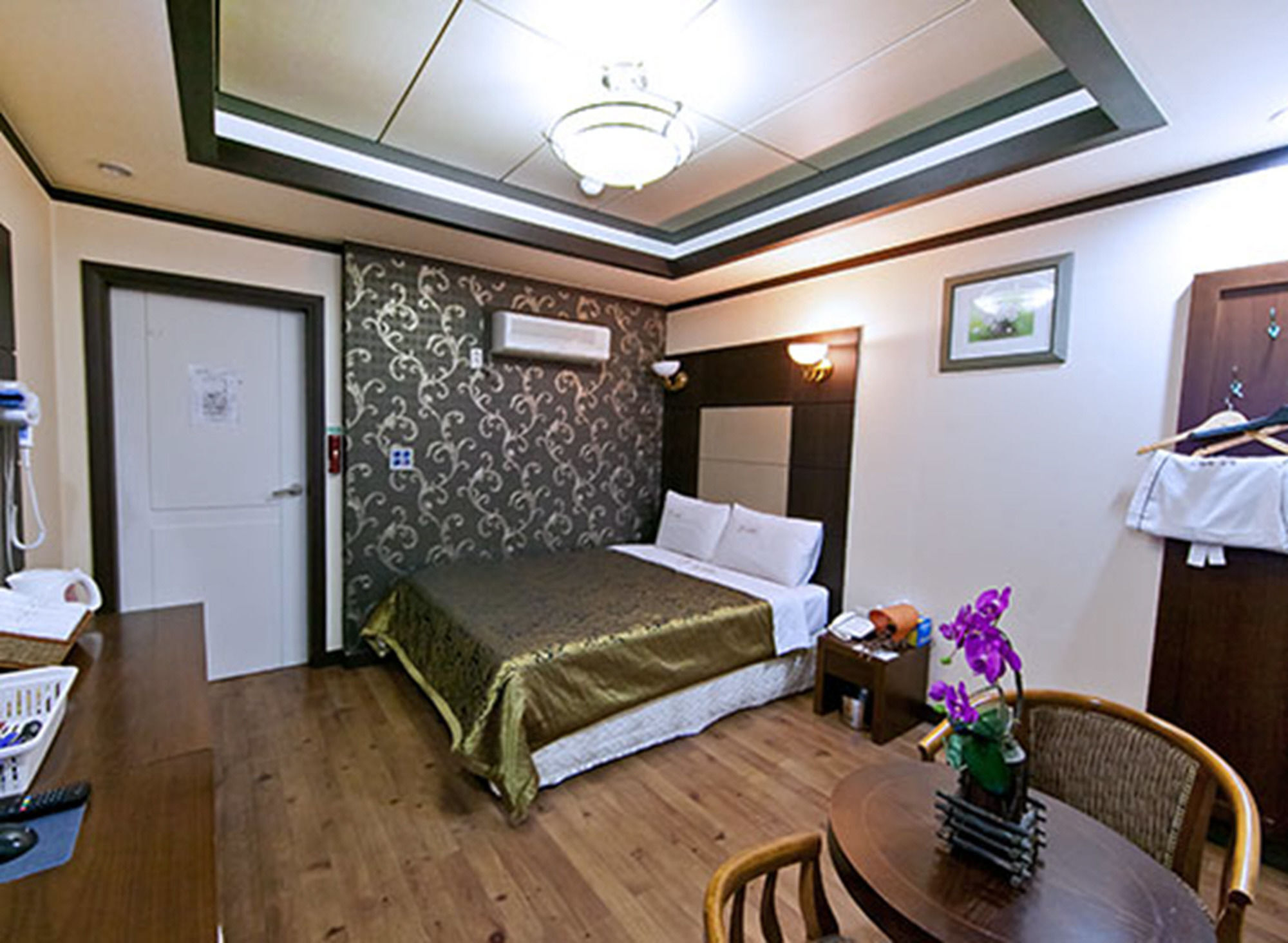Drama Motel Борьонг Екстериор снимка