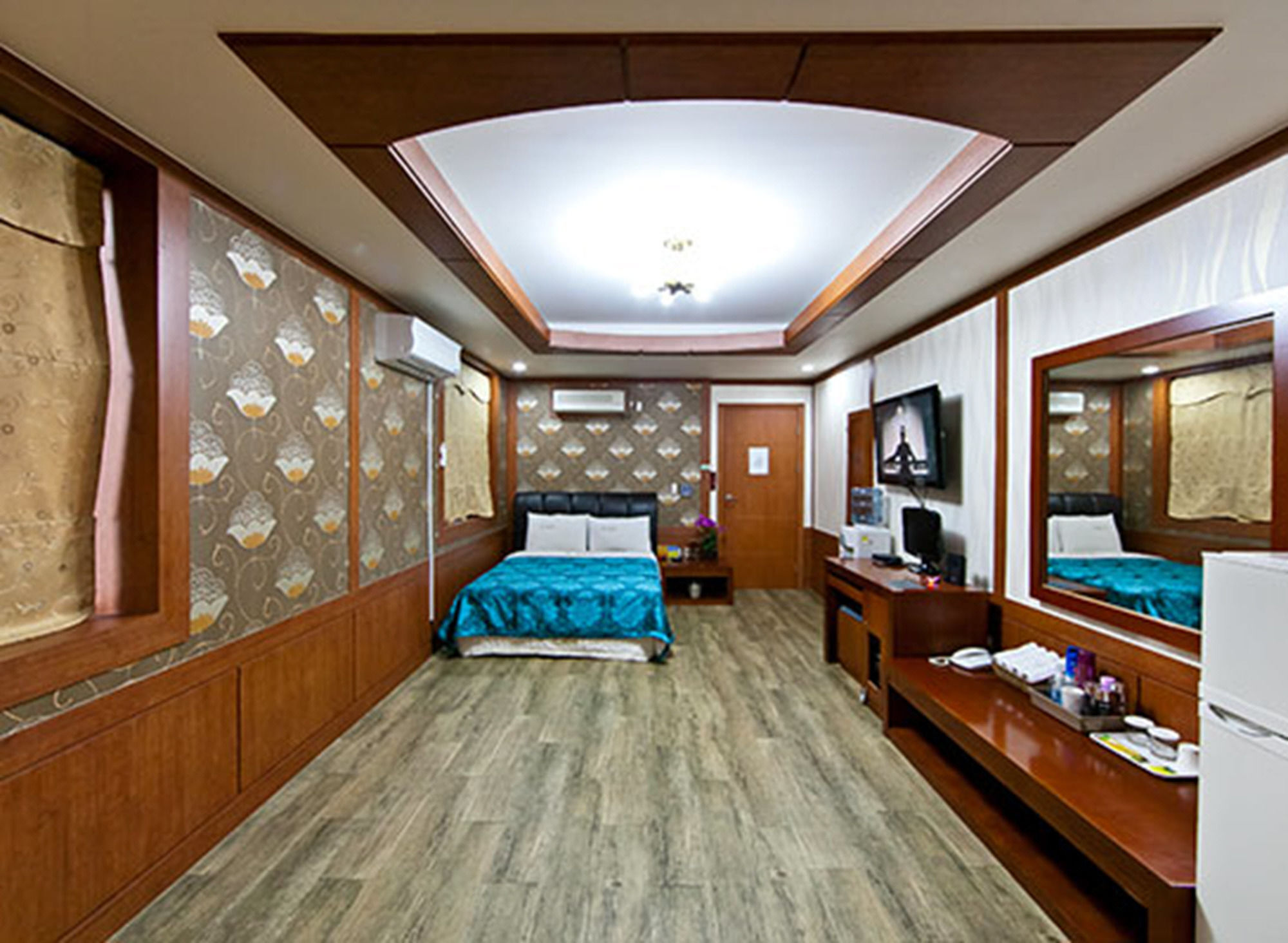 Drama Motel Борьонг Екстериор снимка