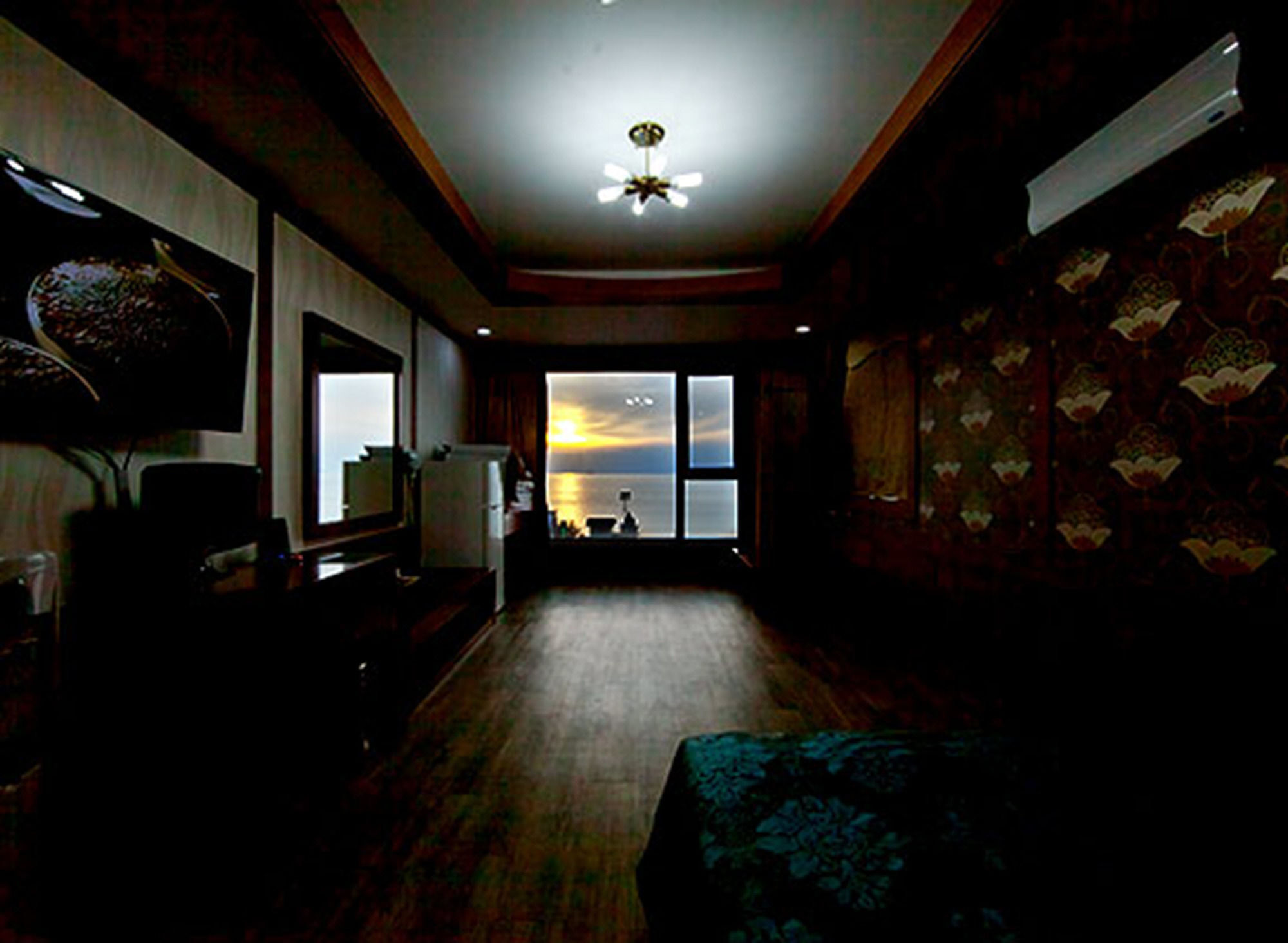 Drama Motel Борьонг Екстериор снимка