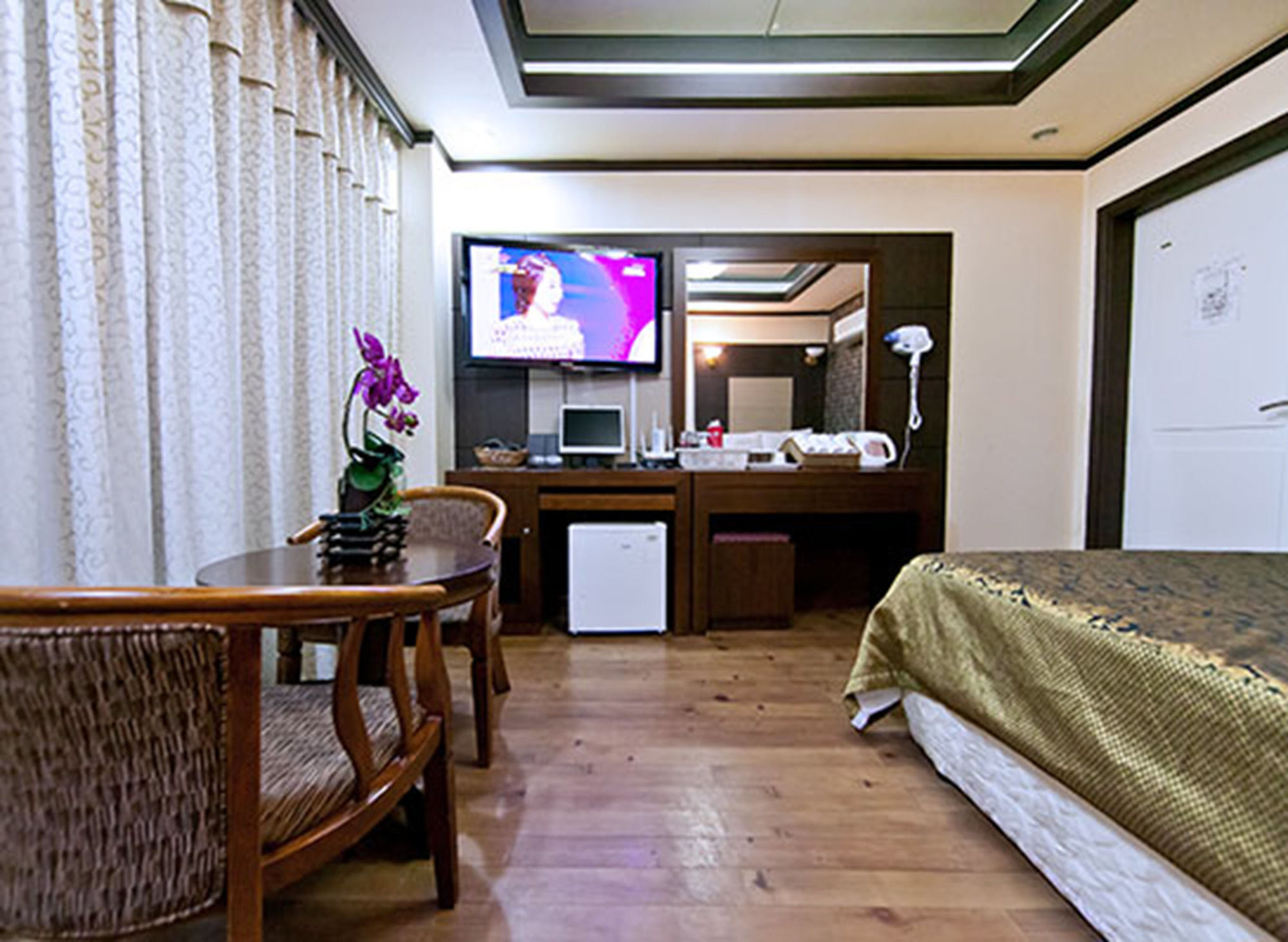 Drama Motel Борьонг Екстериор снимка